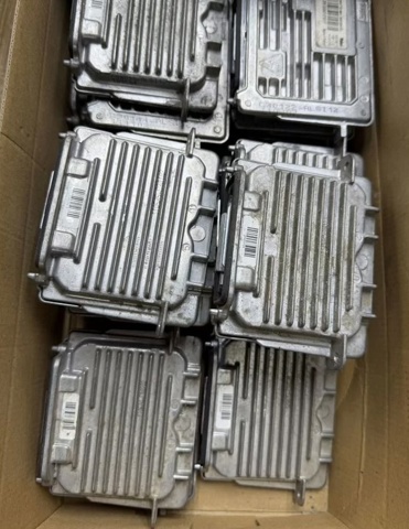 Реле управління ксеноном / біксенон 89089352 LAND ROVER