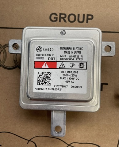 Модуль керування (ЕБК) адаптивного освітлення 8K0941597F PORSCHE