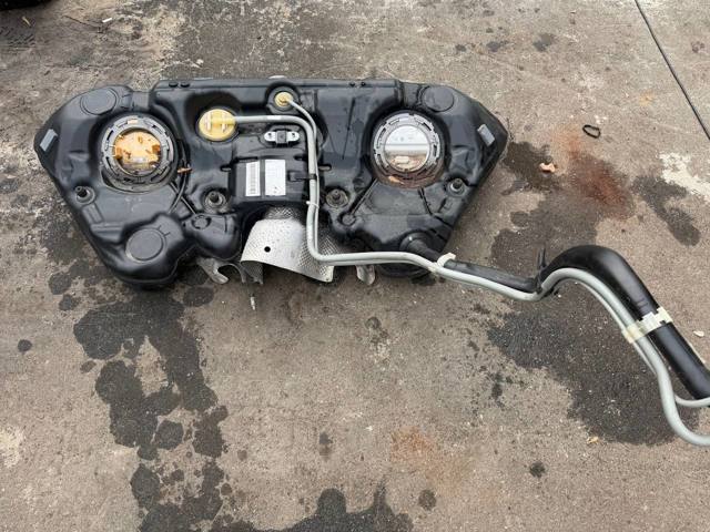 Бензобак A2124707701 MERCEDES