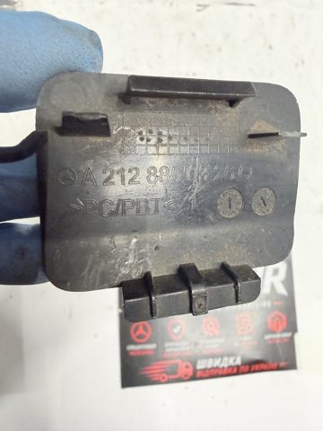 Заглушка бампера буксирувального гака, задня A2128850326 MERCEDES