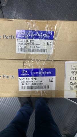 Амортизатор задньої підвіски 55311D7120 HYUNDAI