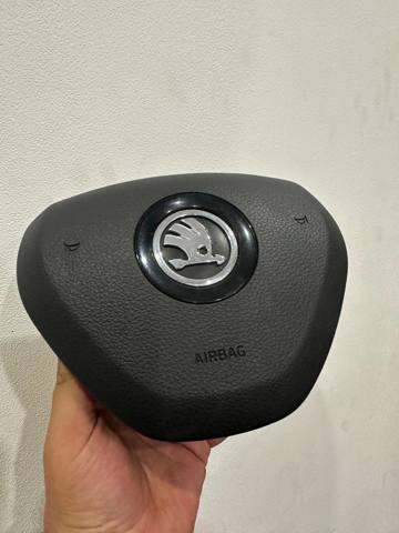 Подушка в кермі 3T0880201F VAG