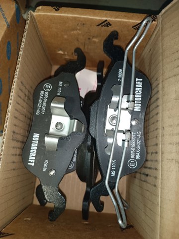 Колодки передні 1425406 FORD