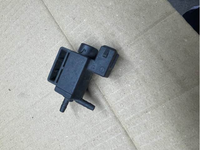 Клапан перемикання регулятора заслонок впускного колектора 0025401897 MERCEDES