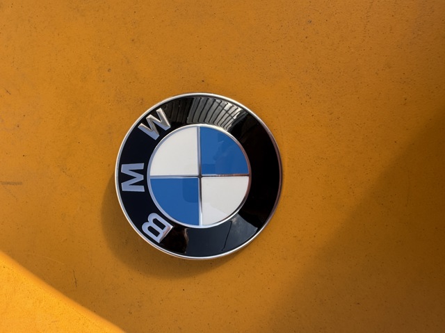 Емблема на кришку багажника, фірм.значок 51147499154 BMW