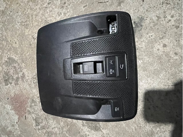 Плафон освітлення кабіни A0009004608 MERCEDES