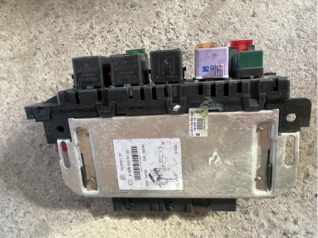 Блок управління сигналами SAM A0285458132 MERCEDES