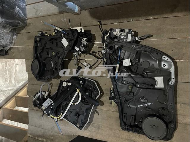 Замок двері правої передньої A0997202201 MERCEDES