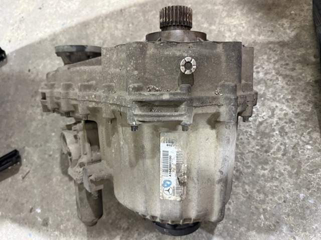 Коробка роздавальна A1642801100 MERCEDES