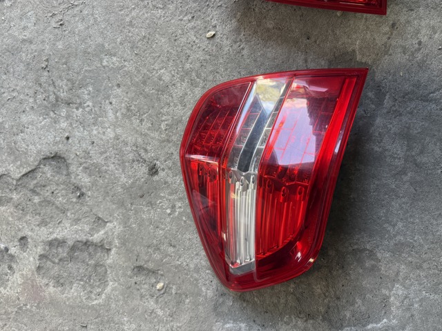 Задня ліва фара A1648202764 MERCEDES
