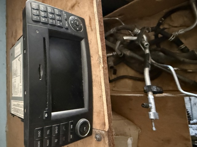 Блок керування мультимедійний A1649002601 MERCEDES