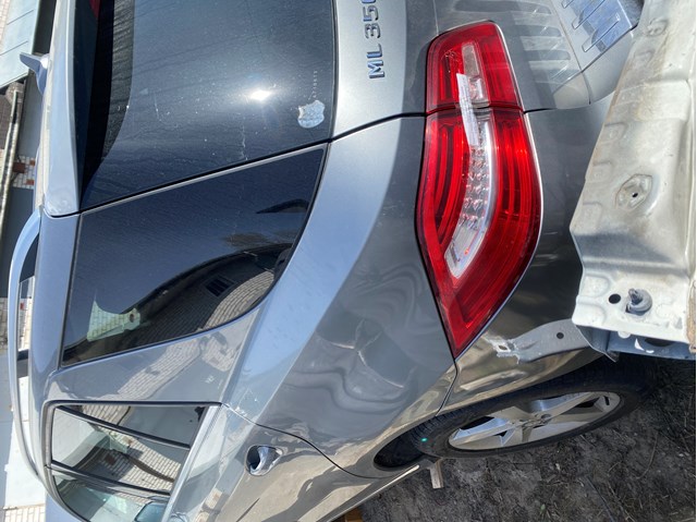 Крило заднє ліве A1666305301 MERCEDES