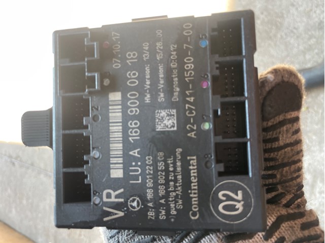 Блок комфорту передніх дверей A1669000618 MERCEDES