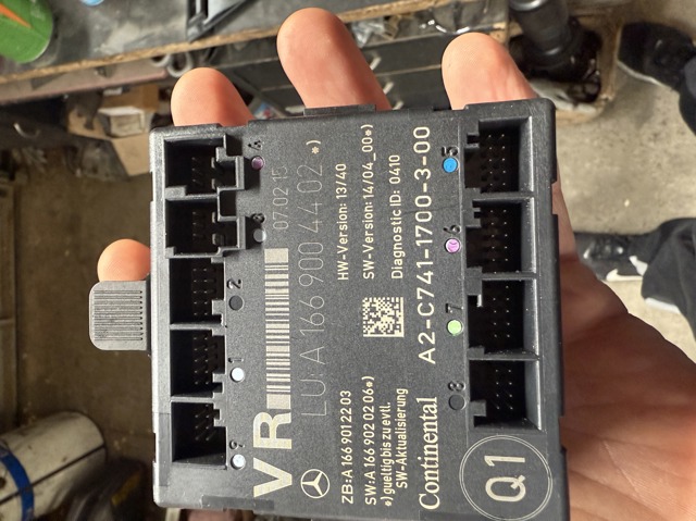Блок комфорту передніх дверей A1669004402 MERCEDES