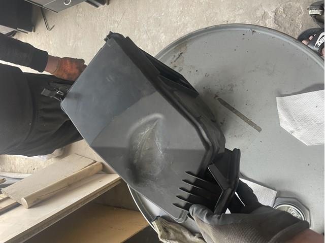 Корпус блоку запобіжників A2035451301 MERCEDES