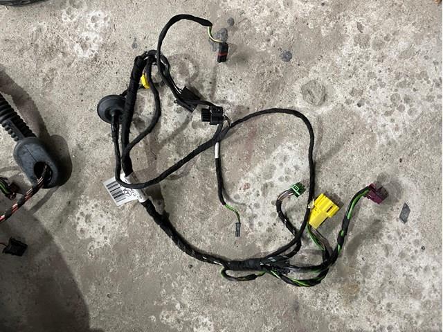 Джгут проводів передньої двері A2045409535 MERCEDES