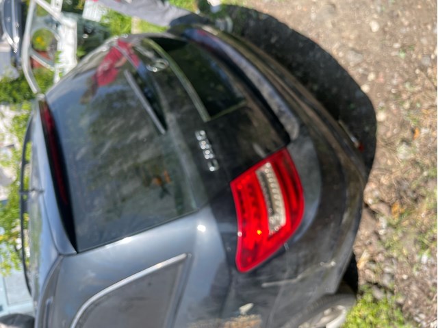 Задня ляда A2047400105 MERCEDES