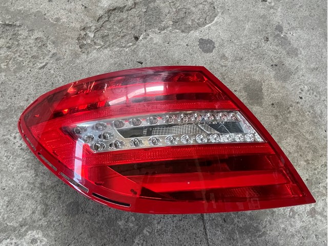 Задня ліва фара A2048205464 MERCEDES