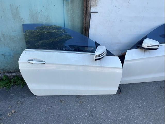 Дверка передня права A2077200205 MERCEDES