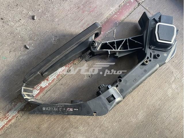 Педаль газу (акселератора) A2113000504 MERCEDES