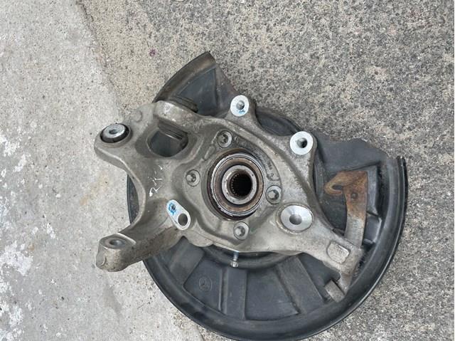 Кулак поворотний правий A2123500241 MERCEDES