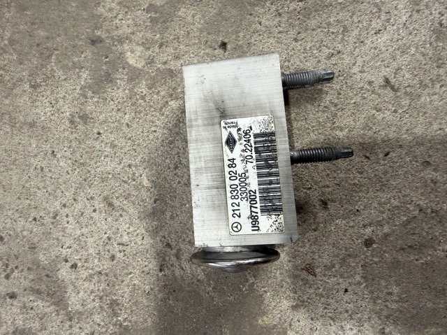 Клапан розширювальний A2128300284 MERCEDES