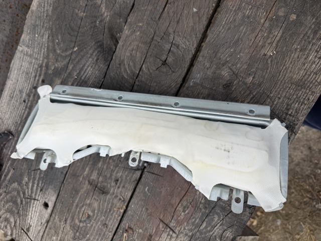Ейрбег захисту колін нижня A2128600902 MERCEDES