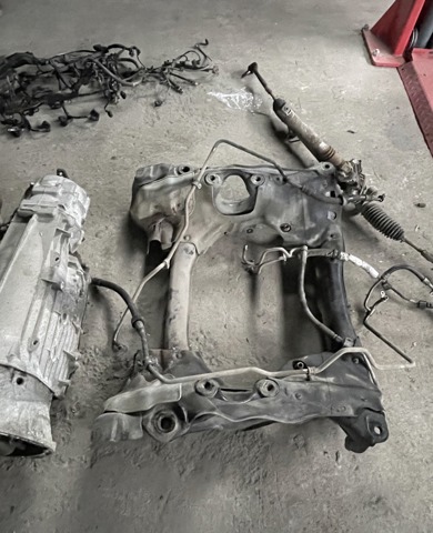 Балка передньої підвіски, підрамник A2216200887 MERCEDES
