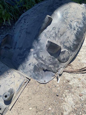 Підкрилок переднього крила, правий задній A2216900630 MERCEDES