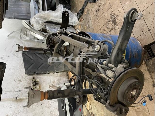 Кулак поворотний правий A2463503641 MERCEDES