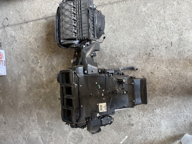 Піч в зборі A2518300360 MERCEDES