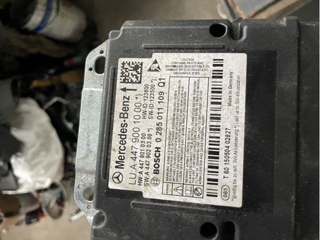 Блок управління airbag A4479001000 MERCEDES
