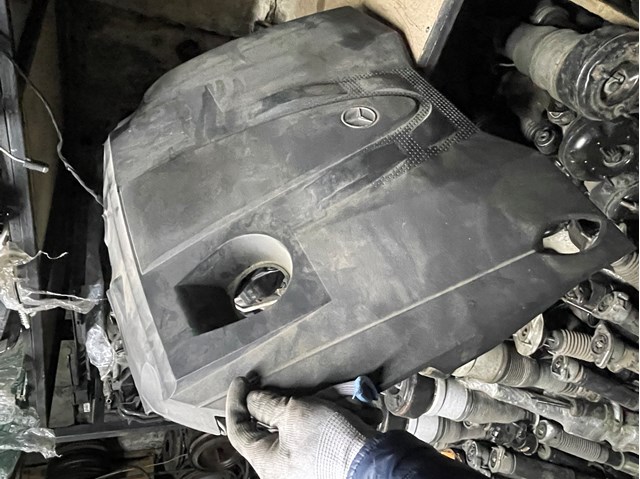 Кришка двигуна декоративна A6460101167 MERCEDES