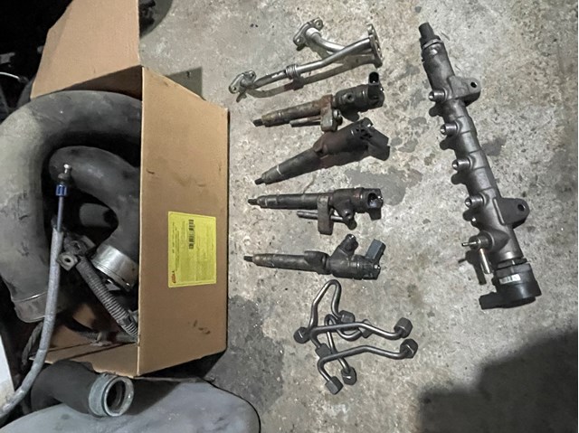 Форсунки електромагнітні A6510703187 MERCEDES