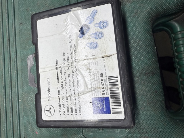 Болти до колеса B66470155 MERCEDES