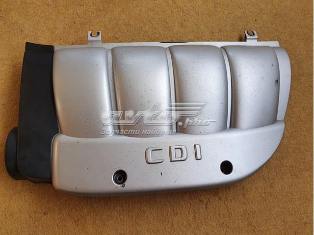 Кришка двигуна декоративна A6110101167 MERCEDES