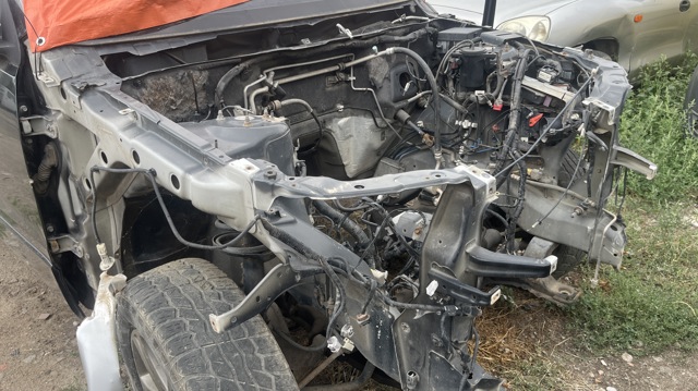 Цапфа поворотна права 4511165J00 SUZUKI