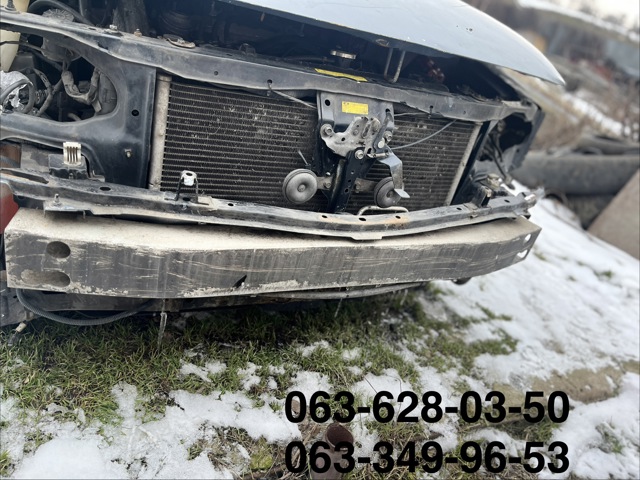 Запор капота (замок і привід замка капота) 656013Y10A NISSAN