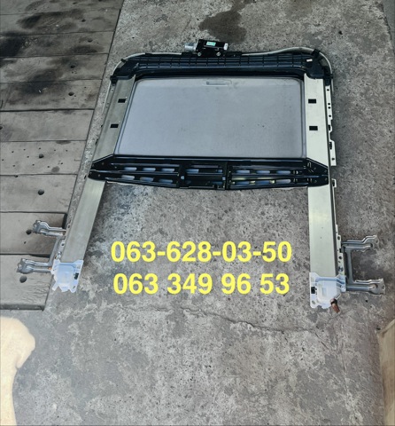 Люк в зборі 7871065J016GS SUZUKI