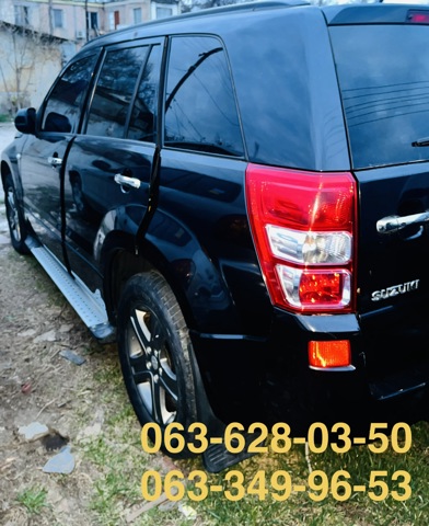Задня кватирка ліва 8455665J20 SUZUKI