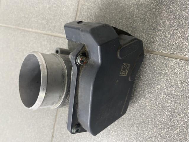 Дросільна заслінка в зборі 06F133062T VAG