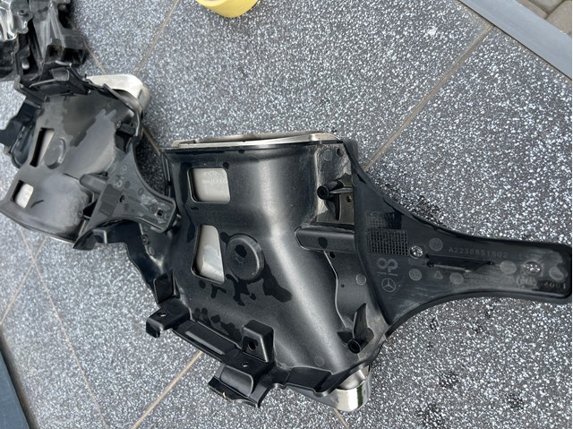 Кронштейн насадки глушника A2238851502 MERCEDES