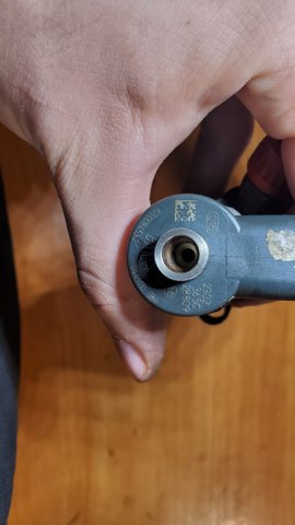Форсунка вприску палива 0445110084 BOSCH