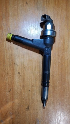 Форсунка інжектора 8973138613 DENSO