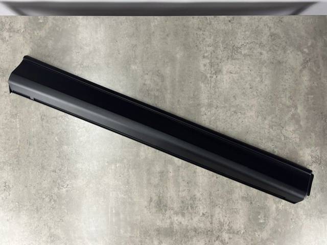 Молдинг передньої правої двері KB7W51RA0B KIK TUNING