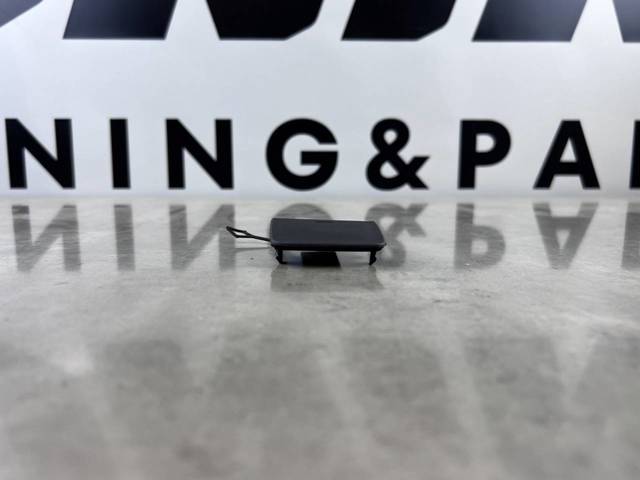 Заглушка бампера буксирувального гака, задня 51317361233 KIK TUNING