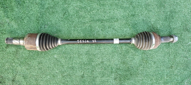 Привід задній 104416100D Tesla Model