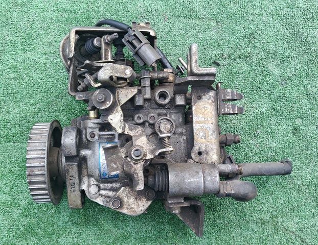 Система харчування двигуна 1670060J01 NISSAN