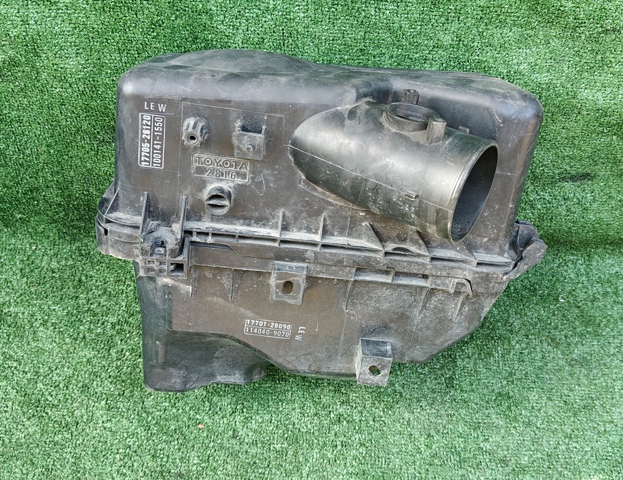 Корпус повітряного фільтра, верхня частина 1770528120 TOYOTA