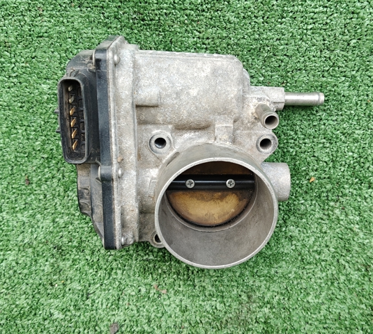 Заслінка повітряна 2203037010 TOYOTA